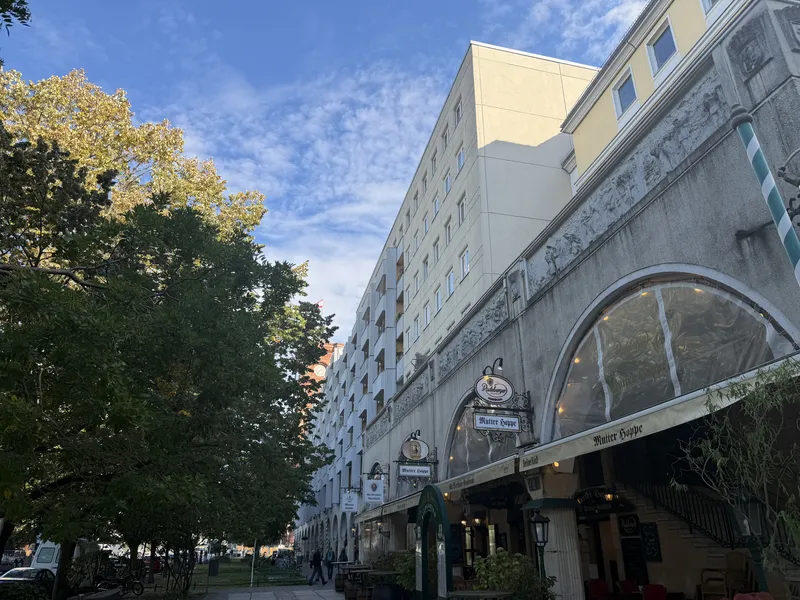 1-Zimmer-Wohnung mit Balkon und Einbauküche WBS 100-140 Azubi/Studenten — photo 1